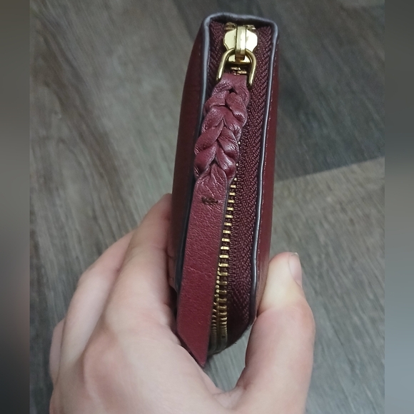 Fossil Burgandy Red Wine Wallet - Picture 4 of 8